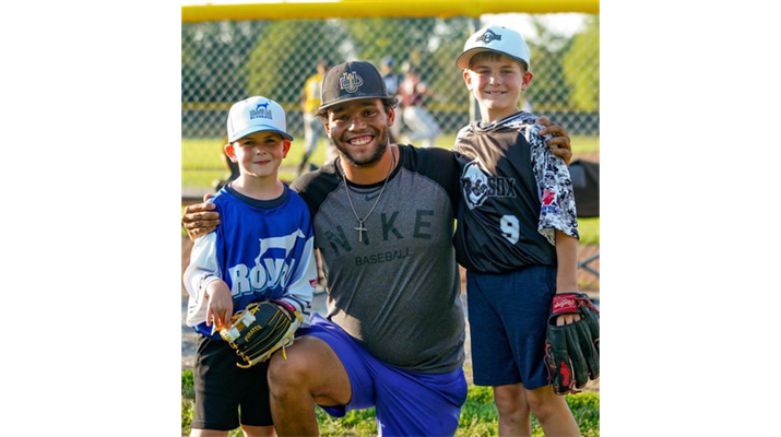 Nominations for Holiday Giving Open! Who needs a hand up?